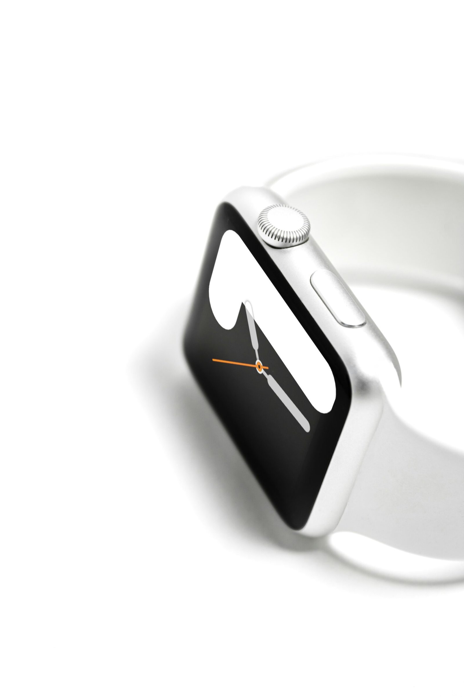 The Evolution of Smart Wearables in Health Monitoring: A Comprehensive Overview